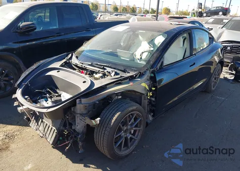 2023 Tesla Model 3 Rear-Wheel Drive from USA, damaged, VIN 5YJ3E1EA8PF639423